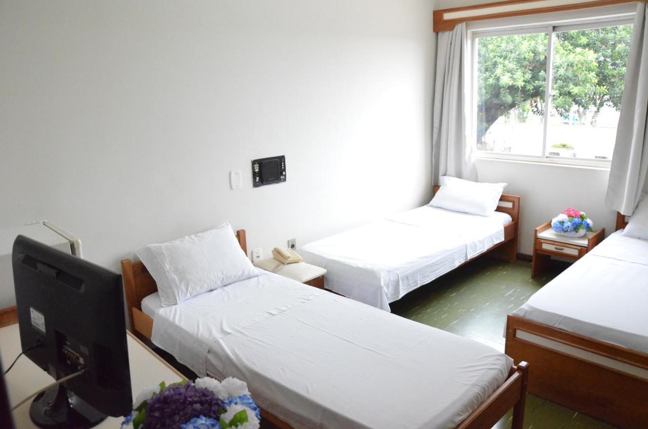 Hotel Novo Tamburi Santa Terezinha do Itaipu Bagian luar foto